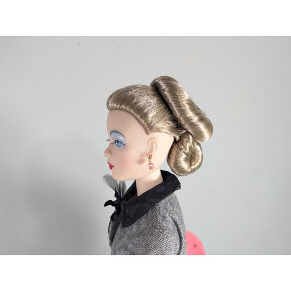 Gene Marshall LOVE, PARIS #06 Fashion Doll with COA, booklet, stand and box, - Picture 4 of 10